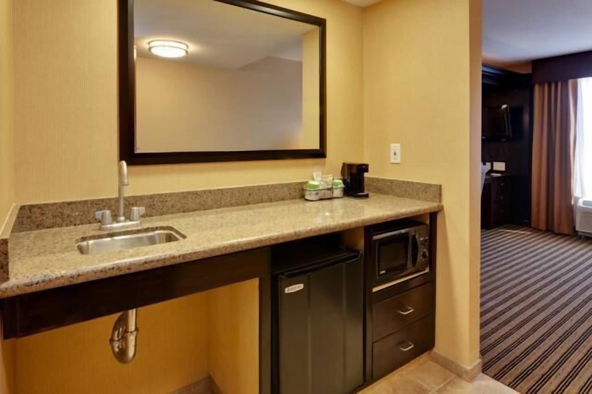 Hampton Inn & Suites Fresno - Northwest Herndon Экстерьер фото