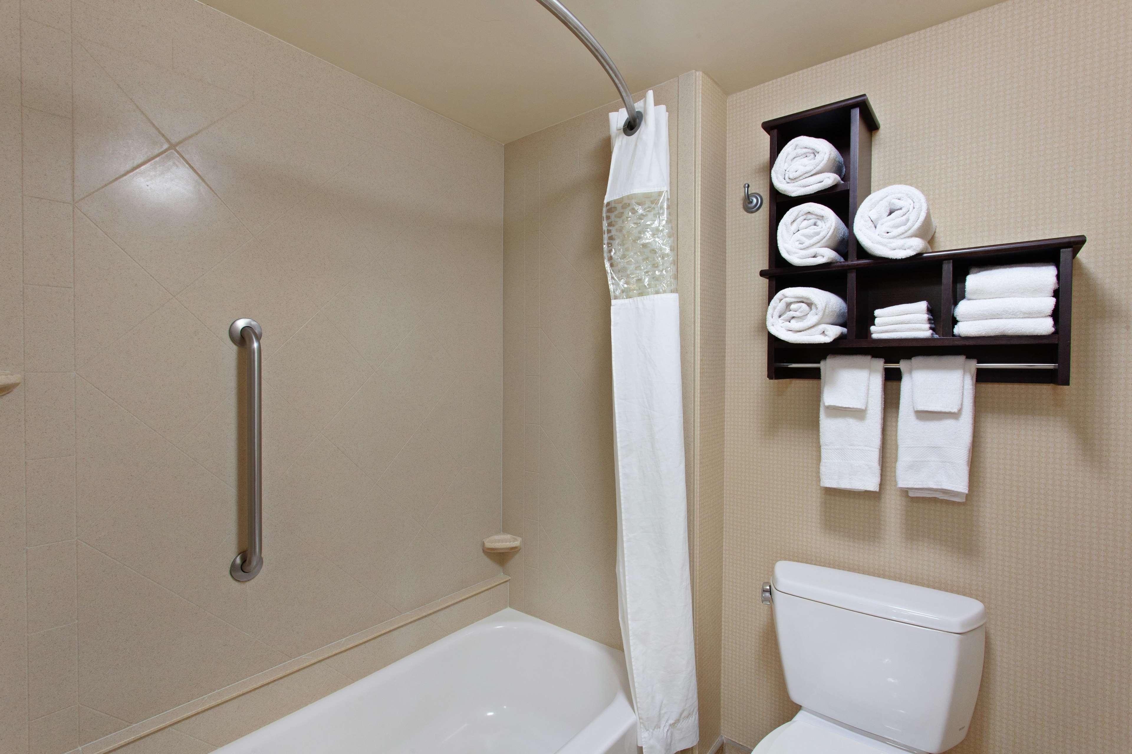 Hampton Inn & Suites Fresno - Northwest Herndon Экстерьер фото