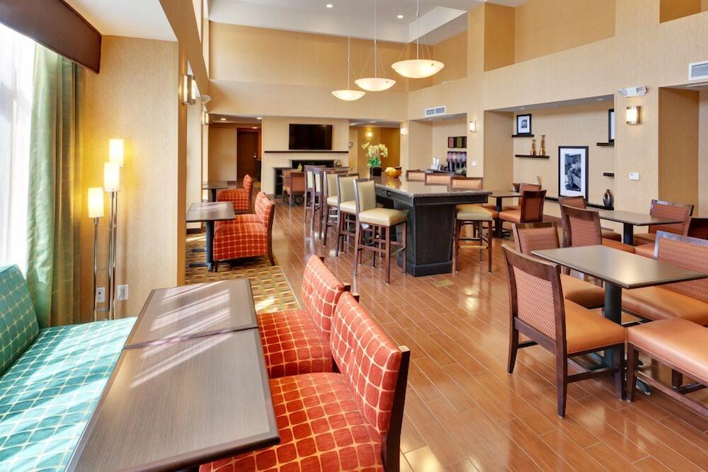 Hampton Inn & Suites Fresno - Northwest Herndon Экстерьер фото