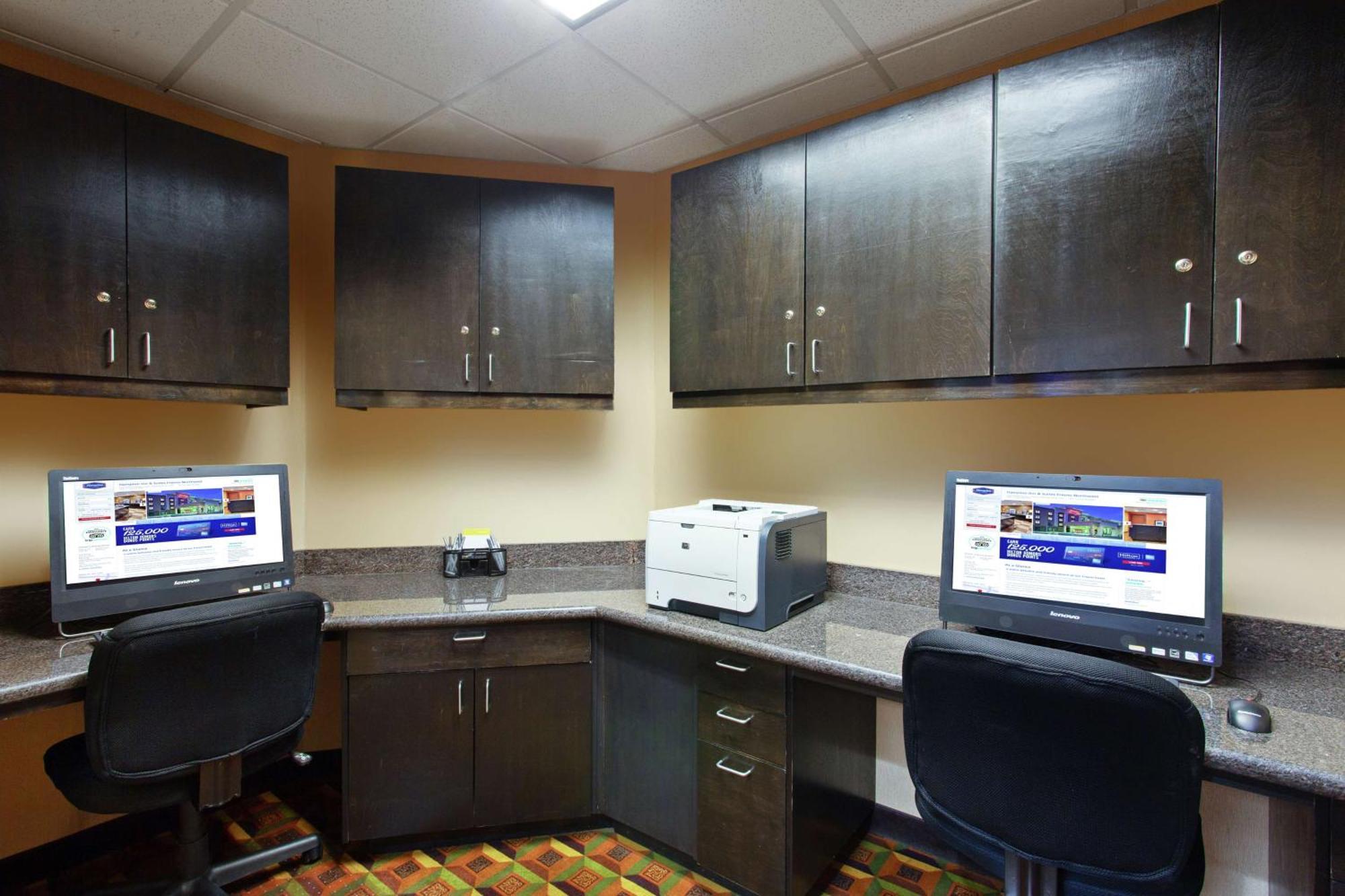 Hampton Inn & Suites Fresno - Northwest Herndon Экстерьер фото