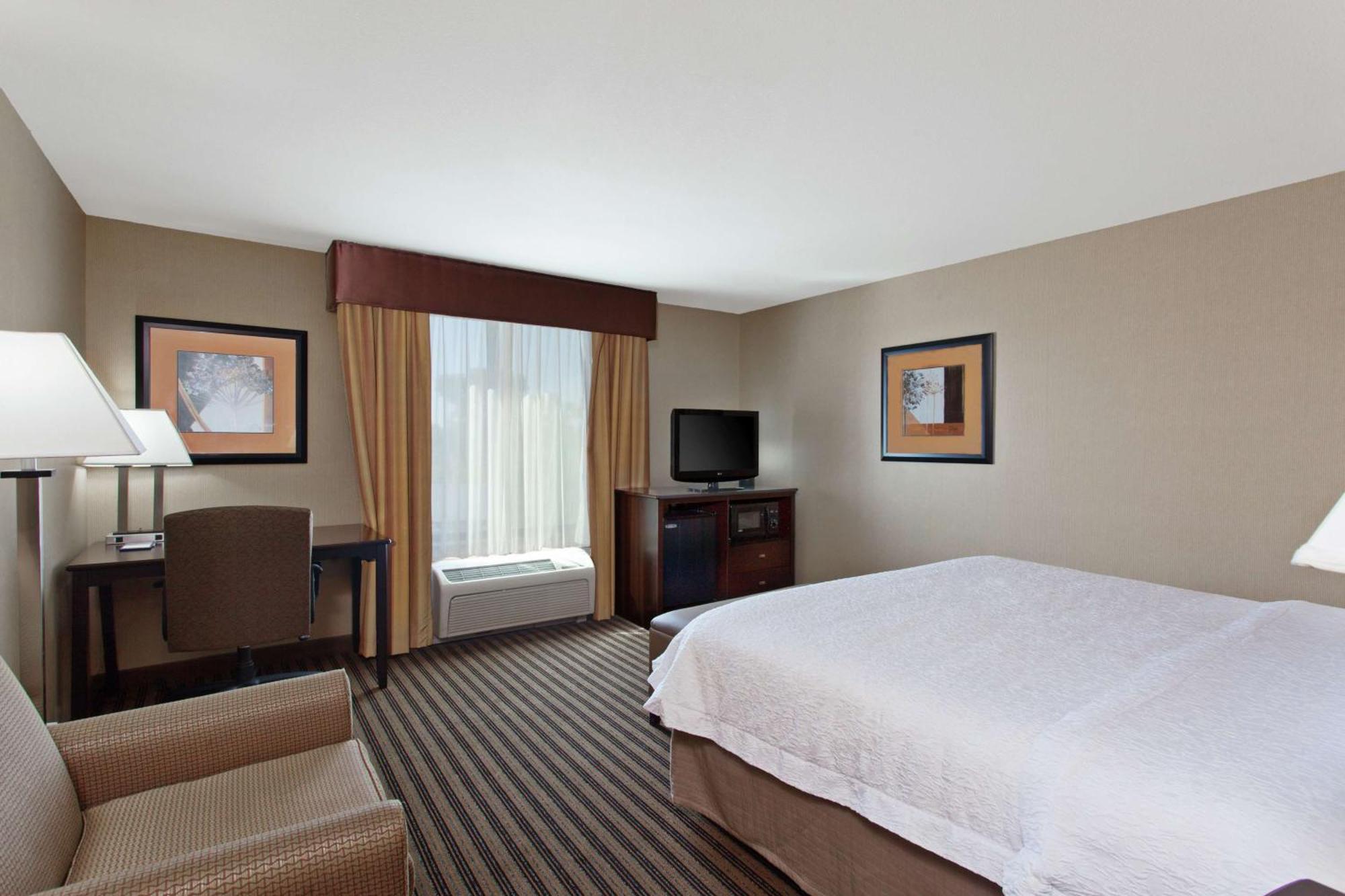 Hampton Inn & Suites Fresno - Northwest Herndon Экстерьер фото